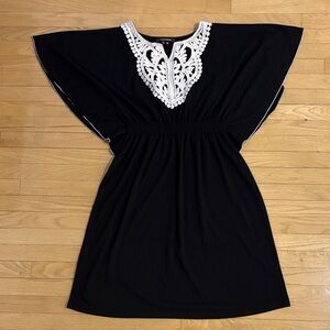 Mymichelle Black Dress with White Embroidered Neckline  -  Girl’s Sz 16